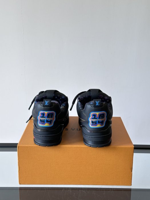 Кросівки чоловічі фото 7