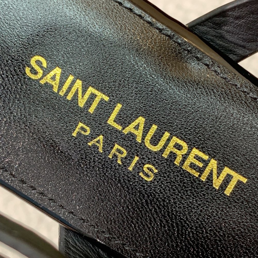 Сандалі жіночі фото 7