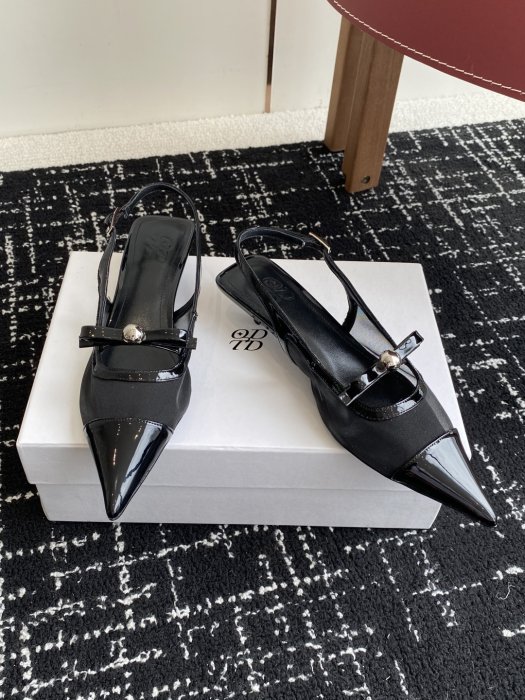 Босоножки фото 3