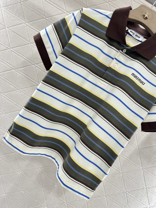 T-shirt women's фото 5