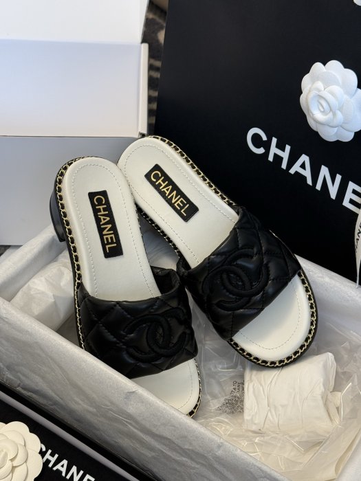 Босоніжки фото 4