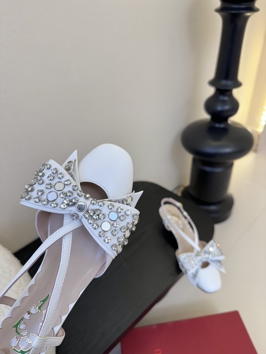 Босоножки фото 5