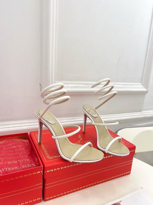 Босоніжки фото 2