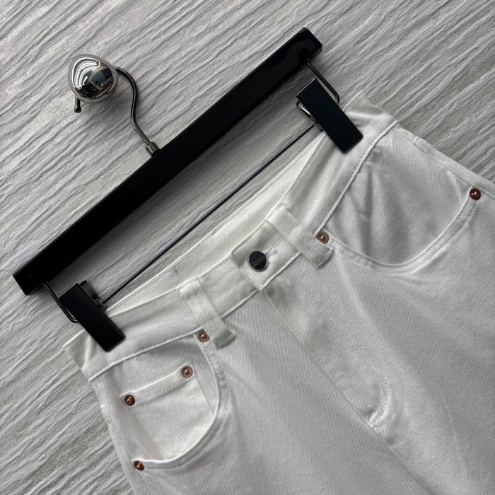 Джинси жіночі фото 5