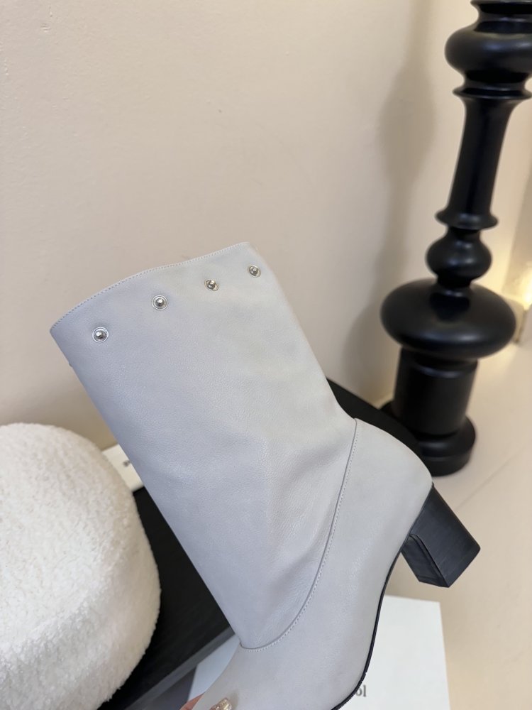 Чоботи жіночі фото 8