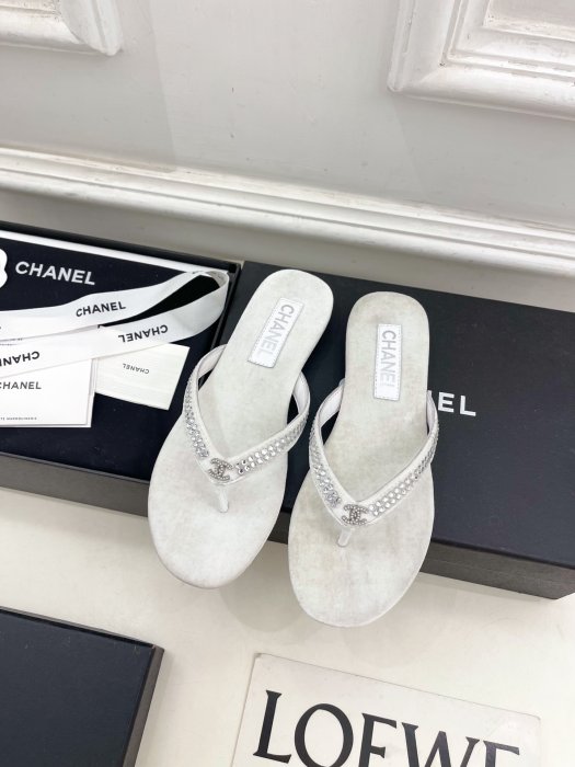 Шлепанцы фото 5