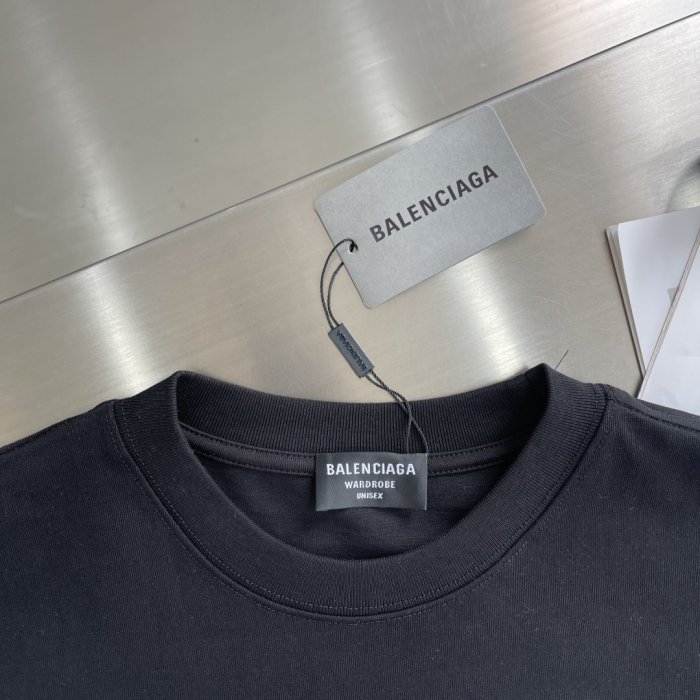 T-shirt men's фото 4