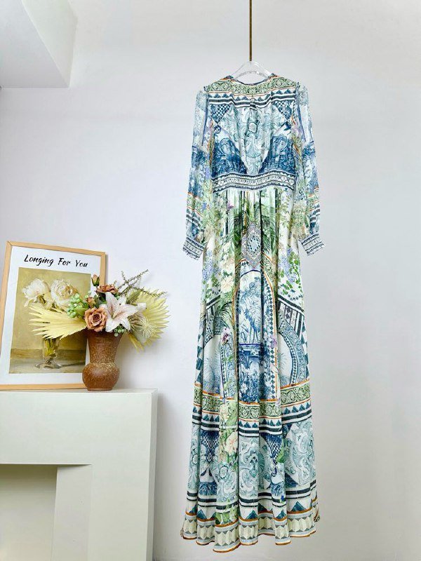 Длинное шелковое платье CAMILLA с V-образным вырезом фото 6