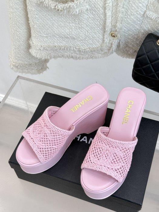 Босоножки фото 2