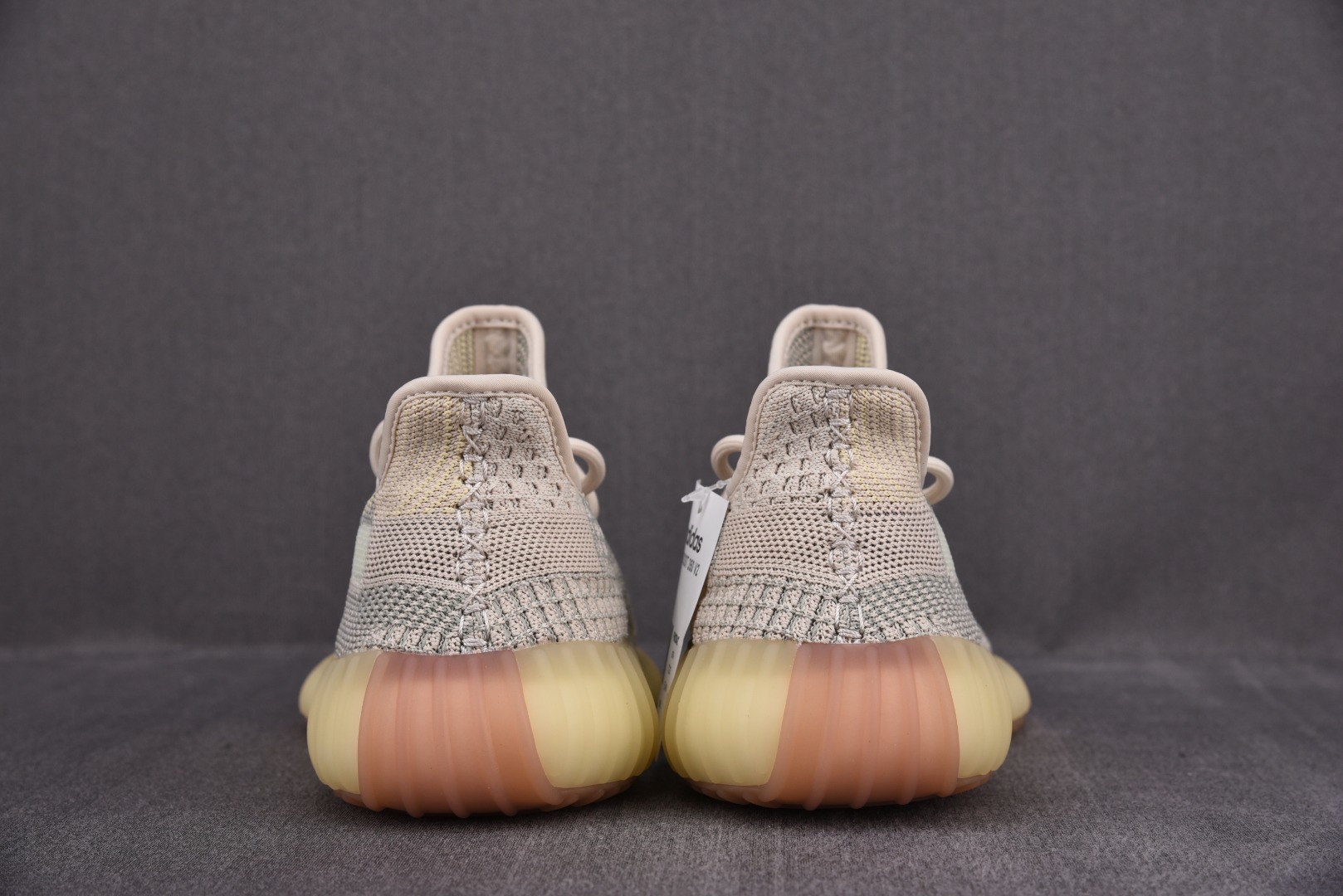 Sneakers Yeezy Boost 350 V2 фото 5