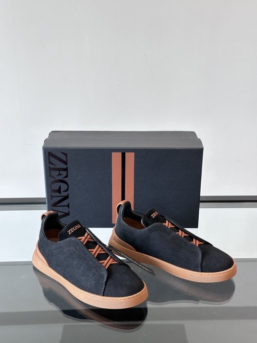 Кросівки чоловічі фото 5