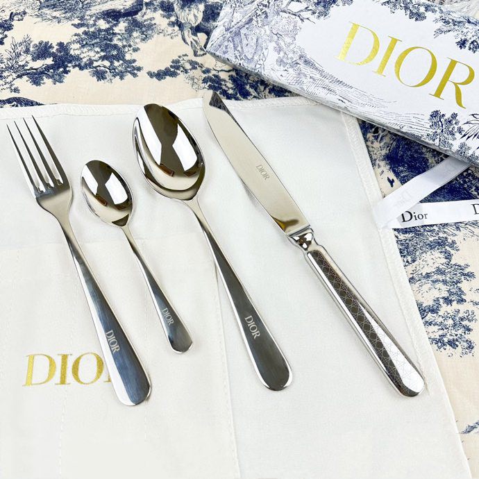 Комплект Dior Classic Jouy з сервировочной підкладки, серветки і столовими приладами фото 9