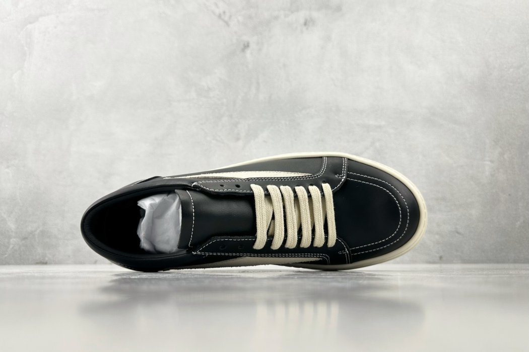 Кроссовки фото 3