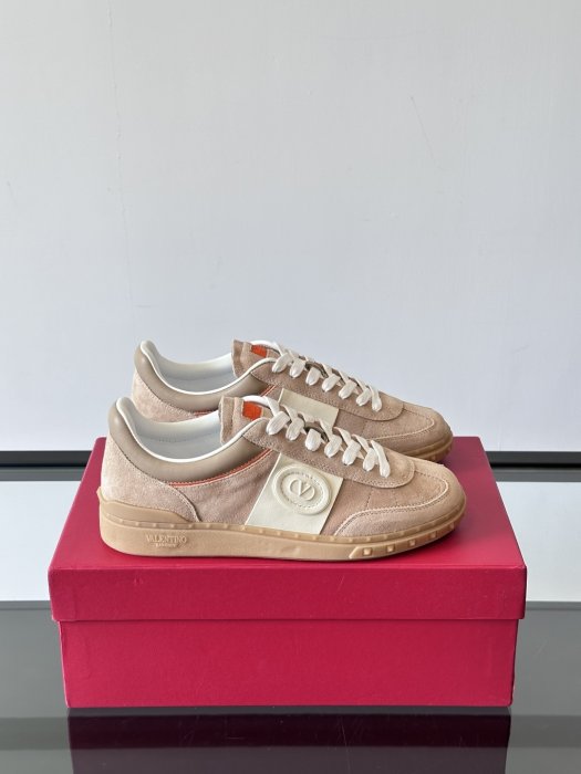 Кроссовки мужские