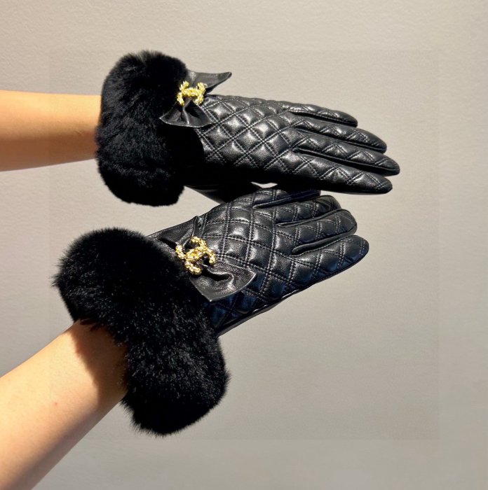 Gloves women's