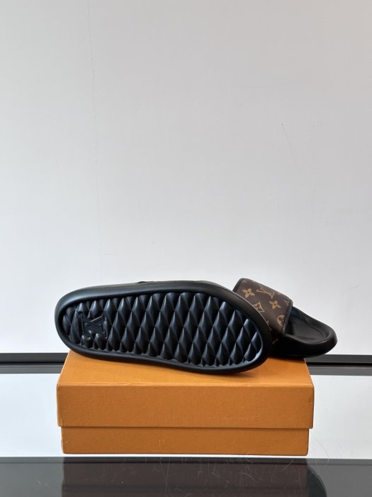 Шльопанці чоловічі фото 9