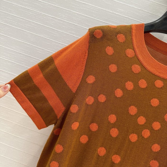 Футболка женская фото 3