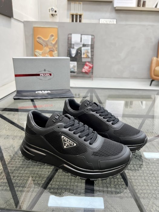 Кроссовки мужские фото 2