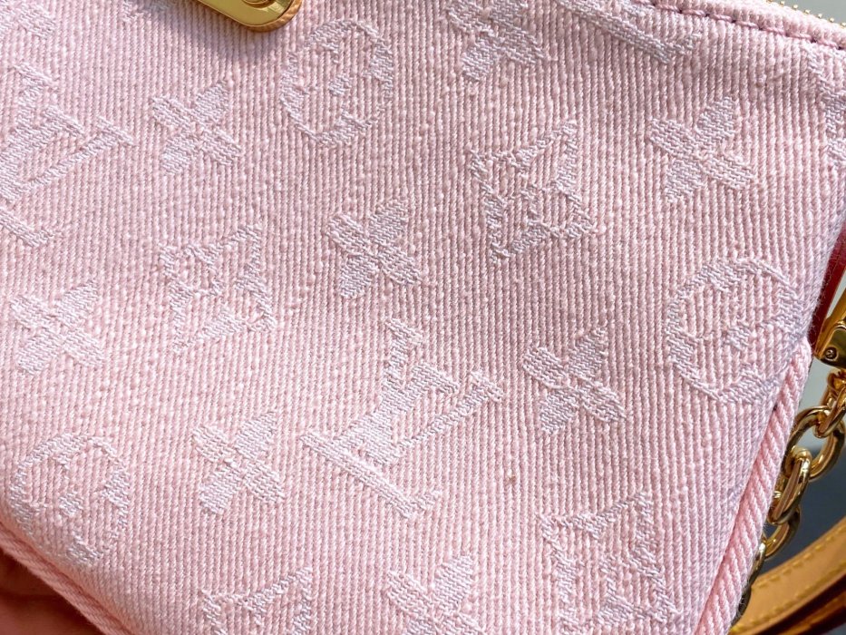 Сумка женская Liv Pochette 24 см фото 7