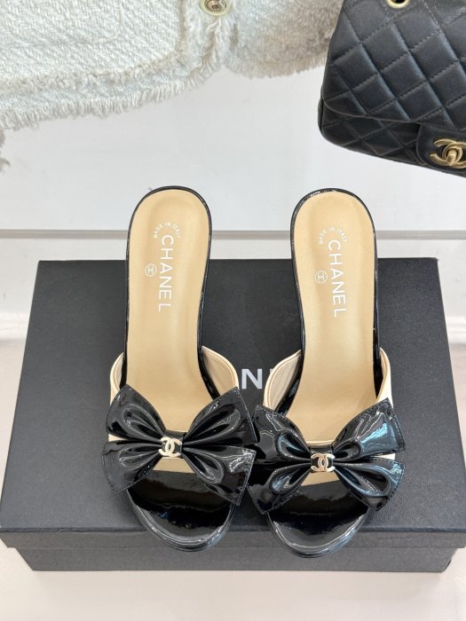 Босоножки фото 4