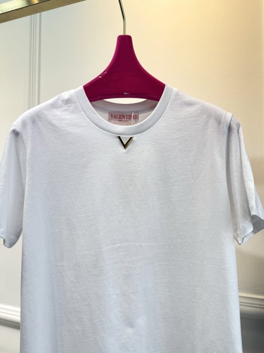 Футболка женская фото 2