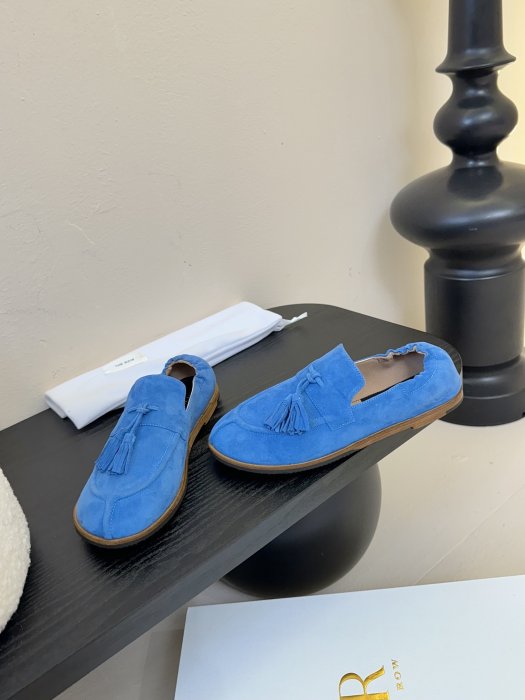 Лоферы женские фото 4