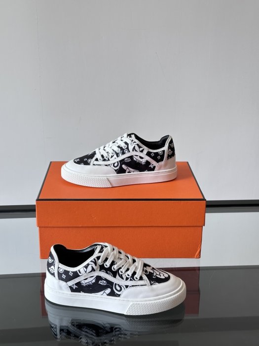 Кроссовки мужские фото 4