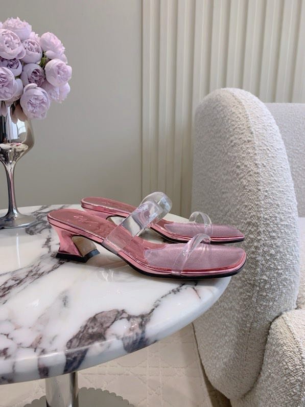 Босоніжки фото 2