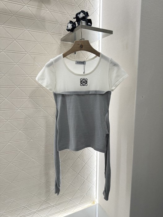 Футболка женская фото 3