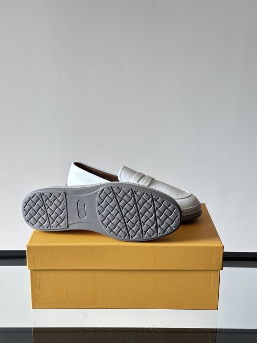 Лоферы мужские фото 9