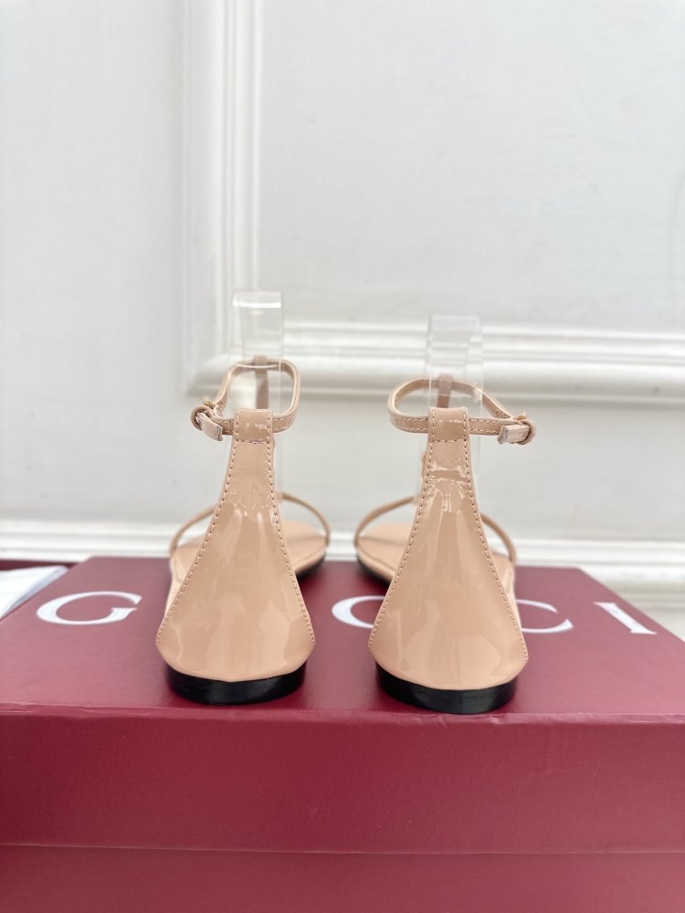 Босоножки фото 7