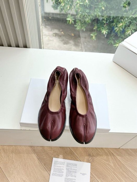 Туфли кожаные с раздвоенным носком фото 2