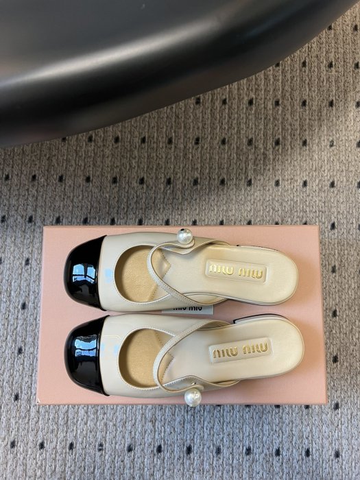 Босоножки фото 2