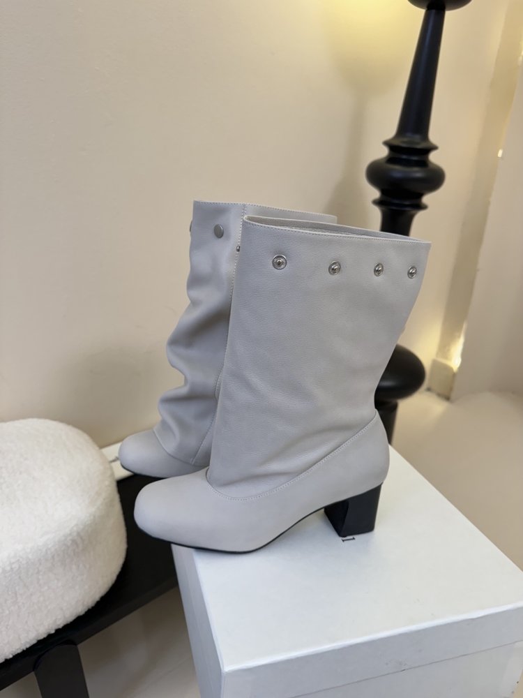 Чоботи жіночі фото 5