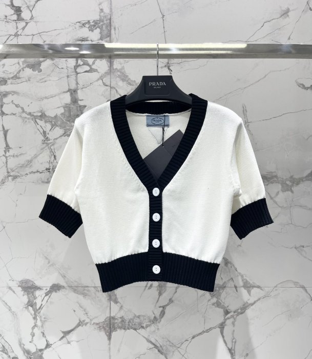 Blouse women's
