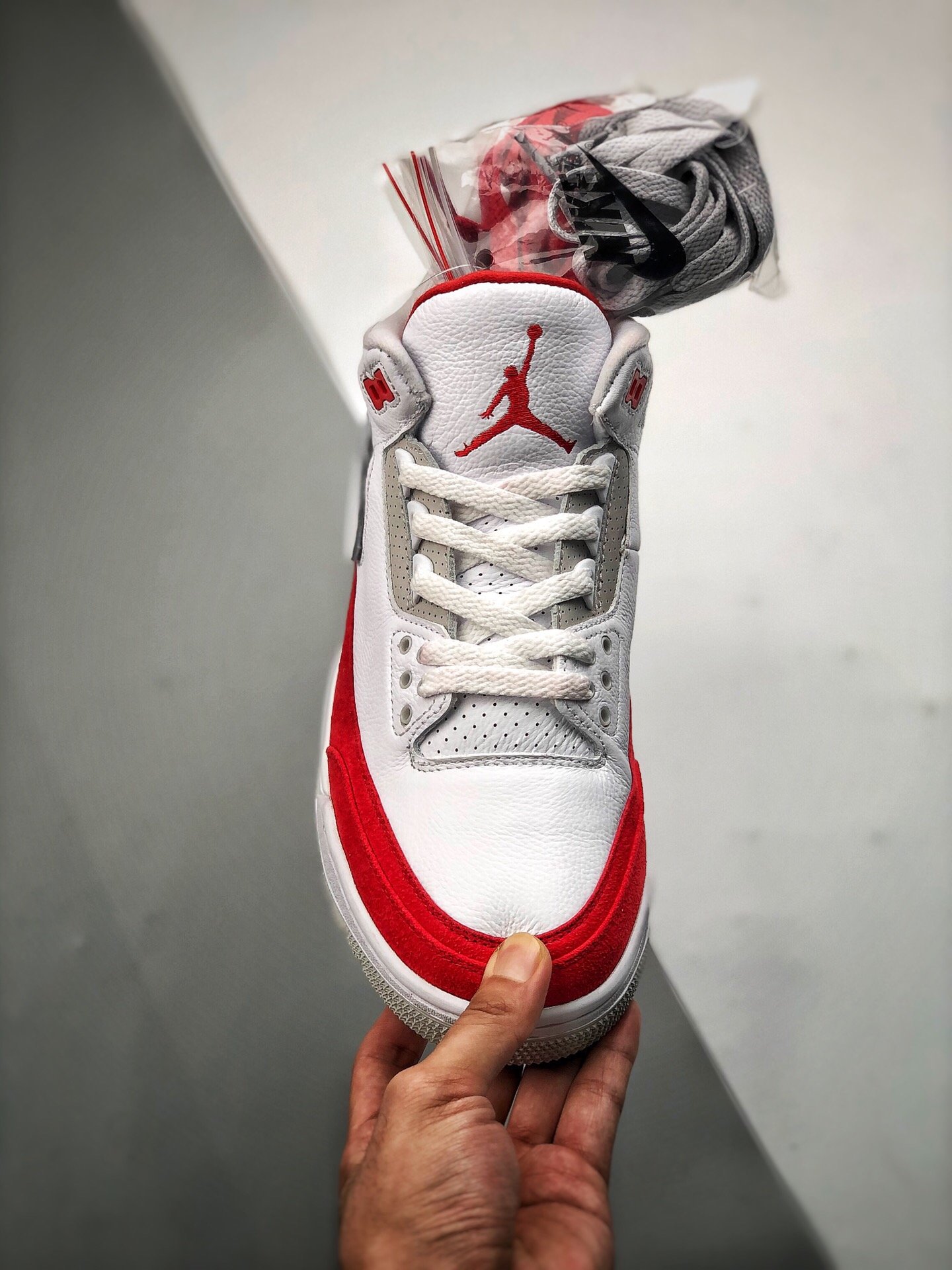 Sneakers Air Jordan 3 Tinker фото 2