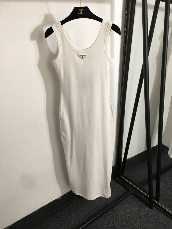 Плаття, Сукня