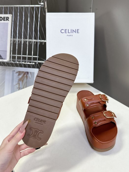 Шльопанці фото 9