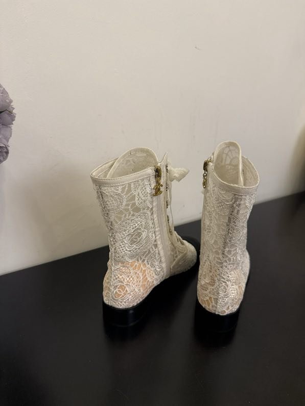 Ботинки женские фото 6