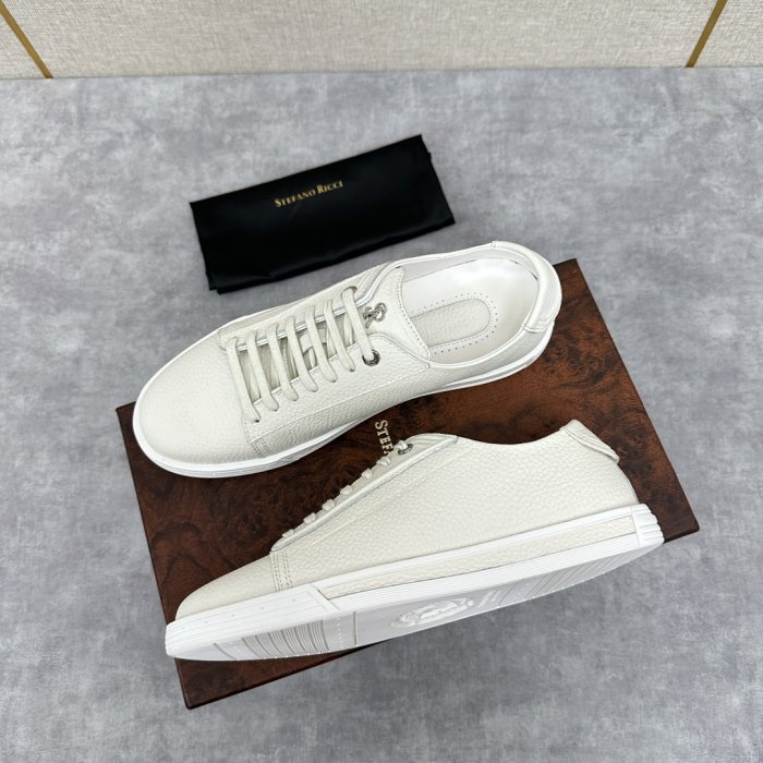 Кросівки фото 3