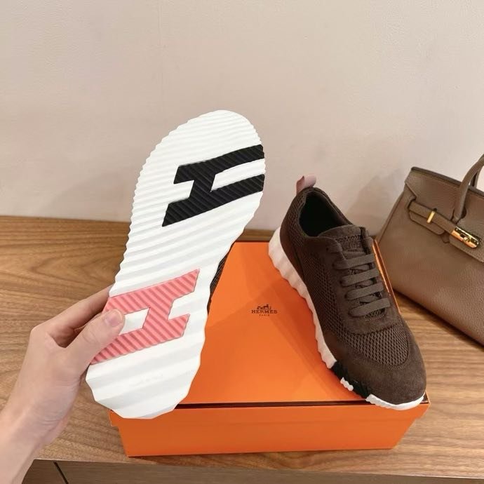 Кроссовки фото 4