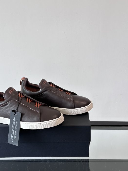 Кросівки чоловічі фото 7