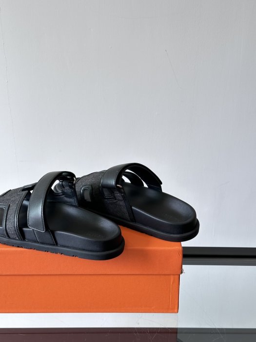Шльопанці чоловічі фото 7