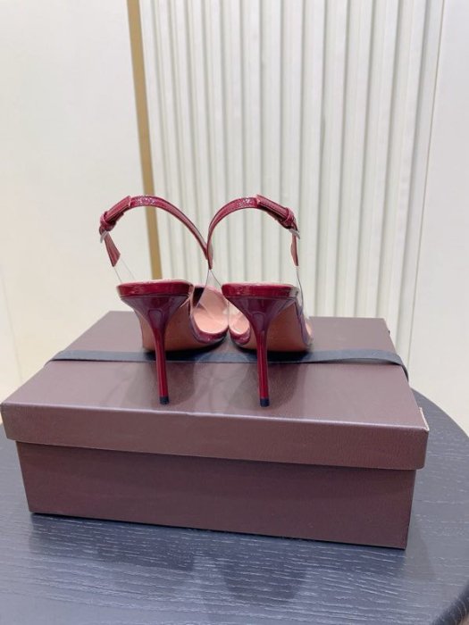 Босоножки фото 5