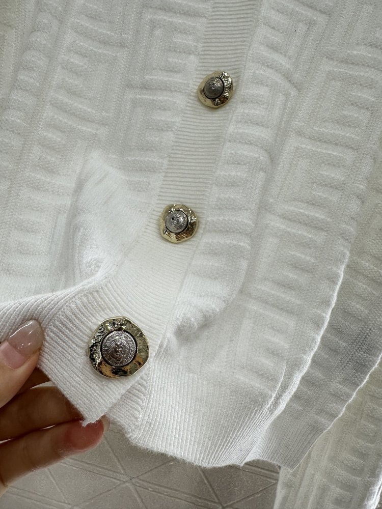 В'язаний кардиган фото 5