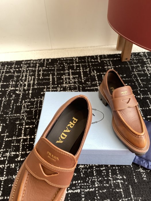 Туфли женские фото 8