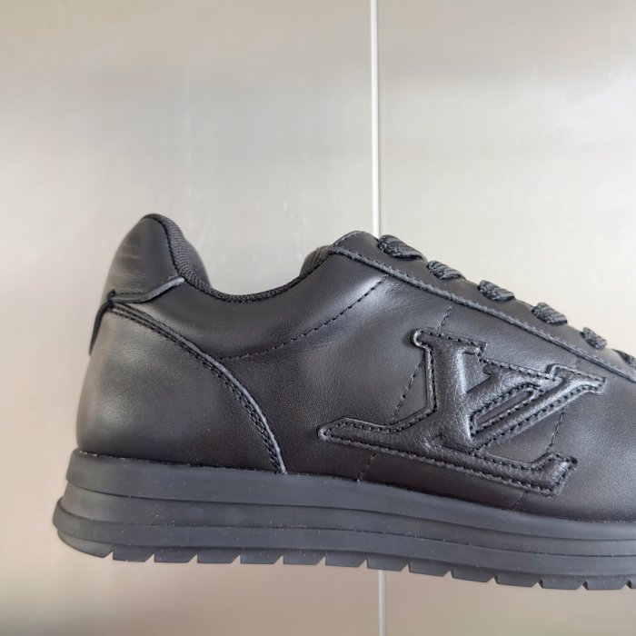 Sneakers фото 8
