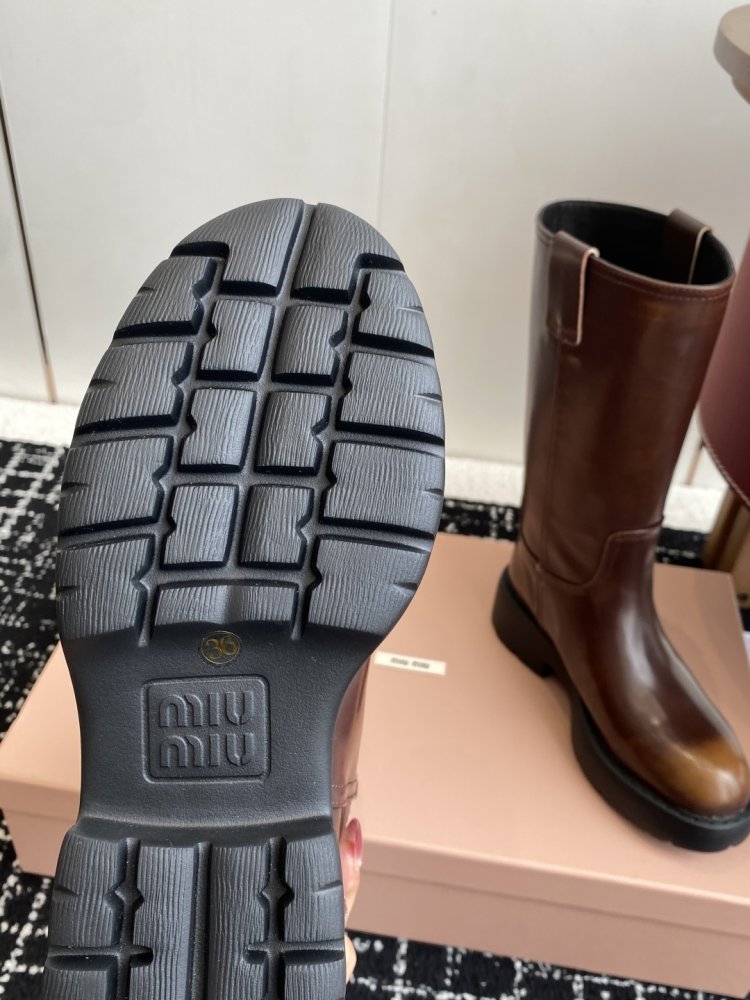 Boots women's фото 9