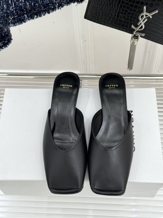 Туфлі жіночі фото 4