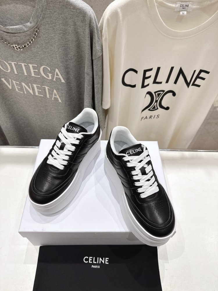 Sneakers women's фото 2